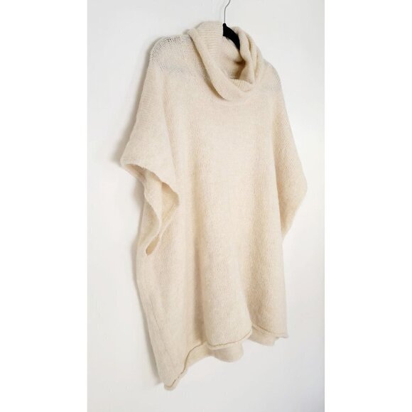 Universal Thread Beige Turtleneck Knit Sweater Poncho One Size - Picture 6 of 7
